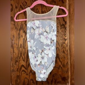 Eleve Leotard Size S